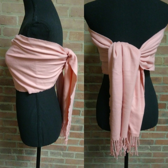 Calvin Klein | 2X HP🎈 NWT Soft Tassel Scarf - Picture 5 of 8